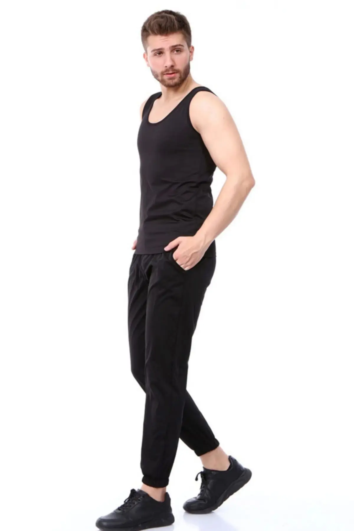 #Özel Üretim Termal Sauna Takımı – Terleme Hızlandırıcı, Sıkılaştırıcı Etkili, Rahat ve Şık Eşofman Atlet Seti, 3. görsel